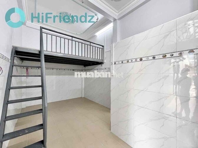 Cho Thuê Phòng Trệt Gác Đứng Được Mới 100% Gần Đầm Sen Hoà Bình