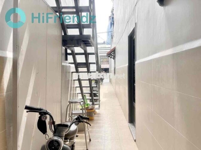 Cho Thuê Phòng Trệt Gác Đứng Được Mới 100% Gần Đầm Sen Hoà Bình
