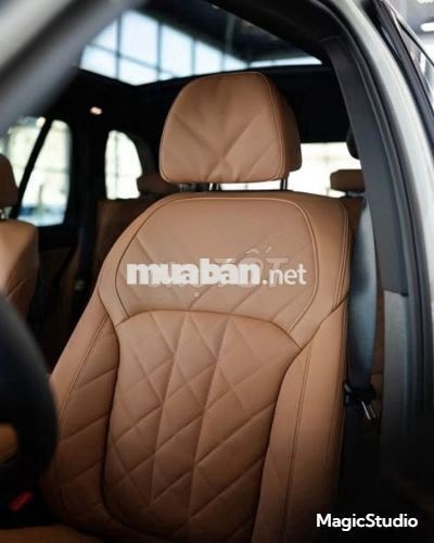 Xe BMW X5 xDrive40i M Sport 2025 - 4 Tỷ 121 Triệu