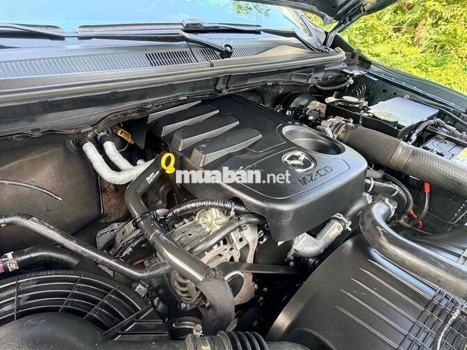 Mazda BT-50 2015 5 chỗ Tự động Dầu Xám