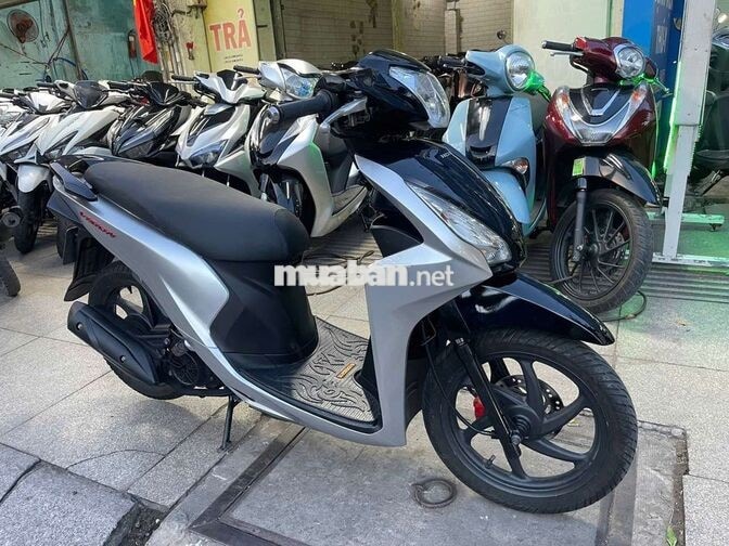 Honda Vision 2017 Bạc đen