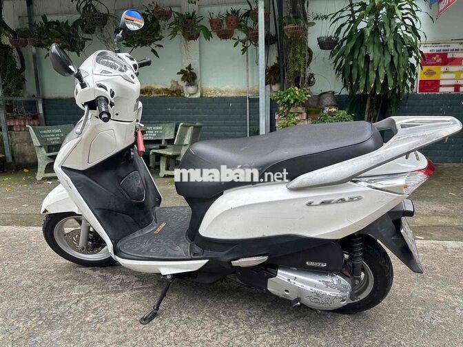 Honda Lead 2015 màu trắng