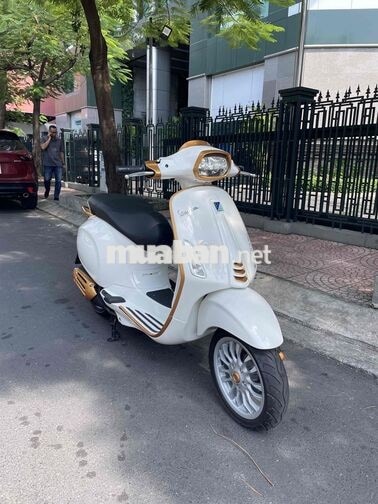 Piaggio Sprint 125 ABS iGet Trắng