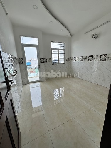 Bán nhà mặt tiền Văn thân 1trệt 3lầu sân thượng 12Tỉ,ng3,8m dài 12m