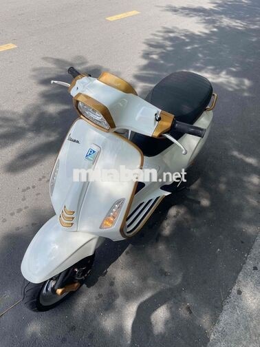 Piaggio Sprint 125 ABS iGet Trắng
