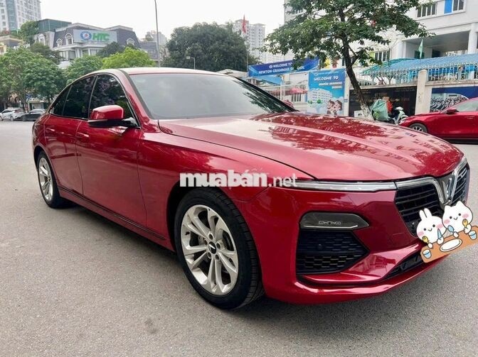 VinFast Lux A2.0 2021 Base Đỏ