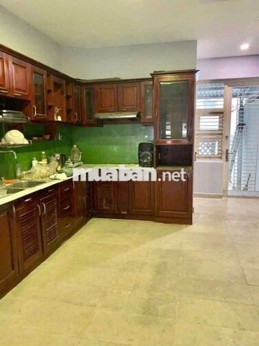 Cho Thuê Nhà 1 Trệt 2 Lầu 4PN 4x20m Hẻm Xe Hơi Lâm Văn Bền