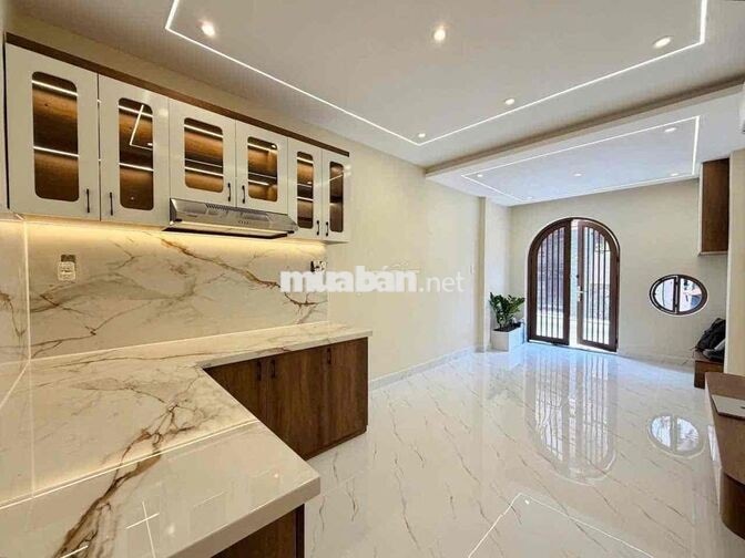 CHO THUÊ NHÀ NGUYỄN KIỆM, PHÚ NHUẬN, 3PN, 3WC, GIÁ 19 TRIỆU/THÁNG
