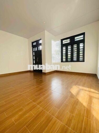 Cho thuê nhà Gần chợ đại hải 10 triệu / tháng
