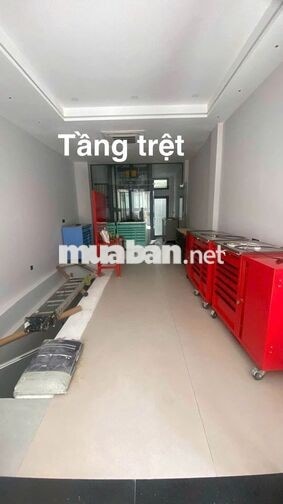 CHO THUÊ NHÀ : 32/  CAO THẮNG, QUẬN 3.