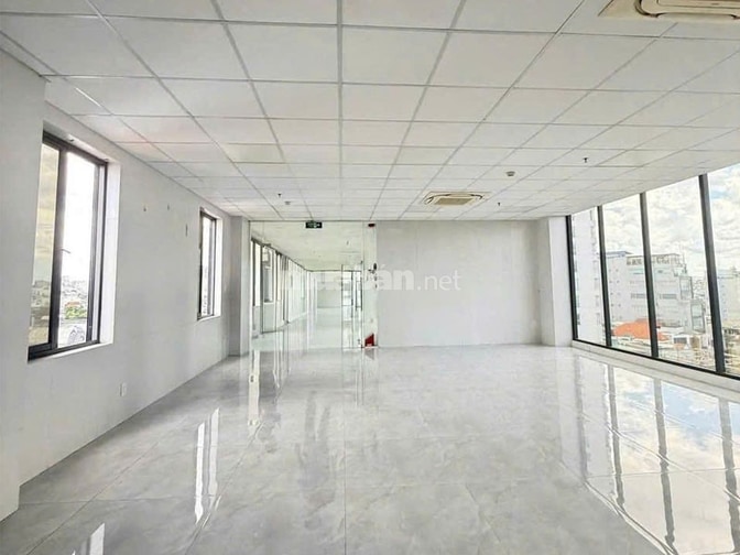 Cho thuê tòa cao ốc mt Nguyễn Văn Trỗi, 210m2, 2 hầm + 10 tầng