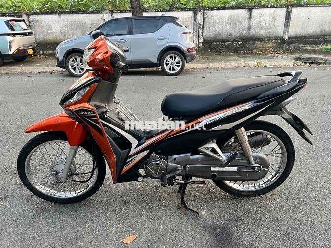 Honda Wave RSX màu Cam đen