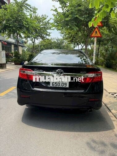 Toyota Camry 2013 2.5Q Đen