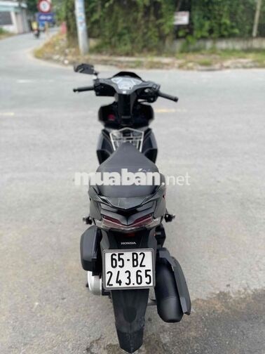 Honda Air Blade 125 2018 Đặc biệt Đen đỏ(cs 2 )