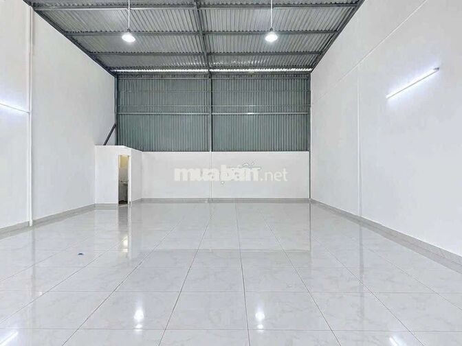 Nhà Mặt Tiền 10 x 11m tróng Suốt Mới 💯
