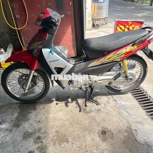 Honda Wave RS màu Đỏ bạc