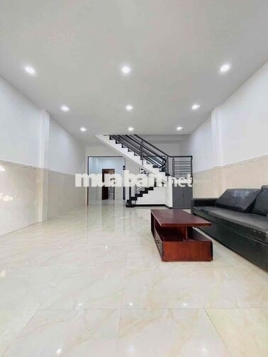 Cho thuê nhà Gần chợ đại hải 10 triệu / tháng