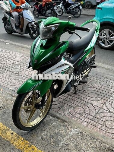 Yamaha Exciter 135 135cc màu xanh trắng