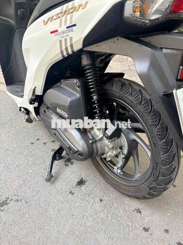 Honda Vision màu Trắng