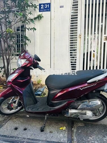 Honda Vision 2013 màu đỏ đô