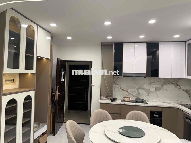 cần bán căn hộ cao cấp phú mỹ hưng q7
