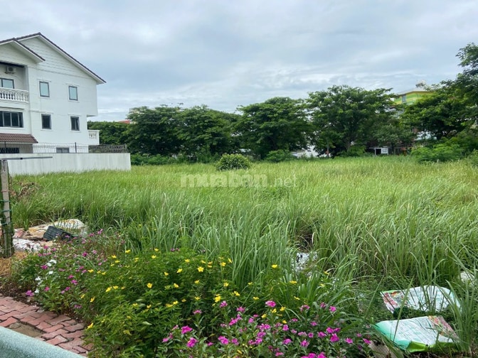 Bán nhà KDC 13E Bình Chánh, Tp.HCM, 110m2 giá 10 tỷ hoàn thiện theo ý