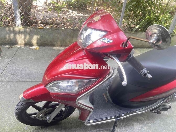 Honda Vision 2012 màu Đỏ