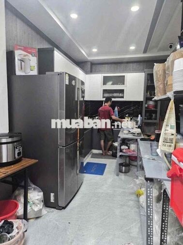 11tr CHO THUÊ NHÀ NGUYÊN CĂN HẺM 1422 HUỲNH TẤN PHÁT QUẬN 7