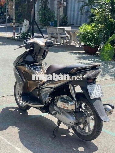 Honda Air Blade 2013 125cc Vàng đen mới 90 %