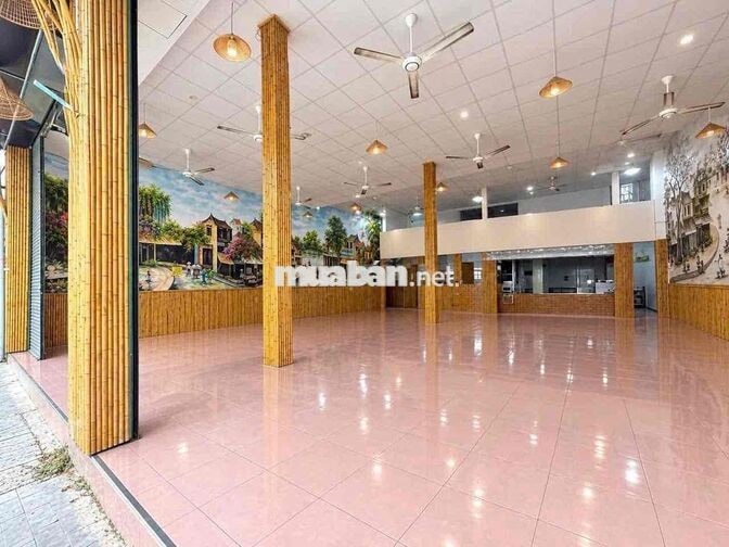 Mặt bằng Kế bên Ngã 6. Chợ Thủ Dầu Một 12x28m.1 trệt 1 Lửng 450m2 sàn