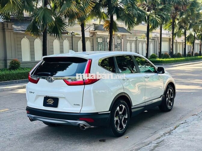 Honda CR-V 2018 1.5L Trắng 7 chỗ Tự động