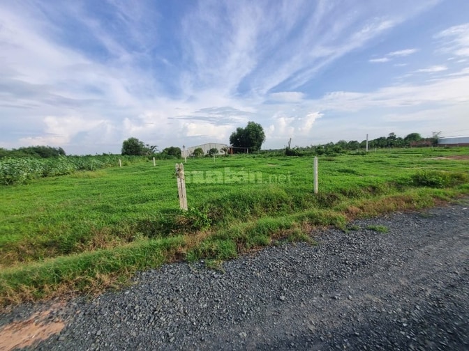 235m2 có thổ. Đường thông. Gần KCN. 450tr 