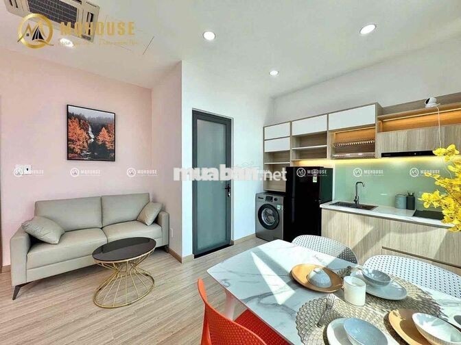 Căn Hộ Cửa Sổ View Kính có GU ngay Chợ Hạnh Thông Tây_Full Nội Thất