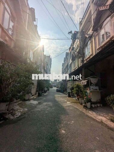 DÒNG TIỀN TỐT – NHÀ 4 TẦNG HÀ HUY GIÁP, Q12 – Ô TÔ 7 CHỖ VÀO NHÀ