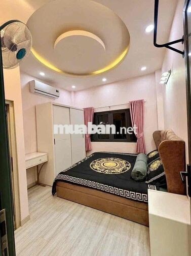 CHO THUÊ NHÀ FULL NT  NGAY TT Quận 1