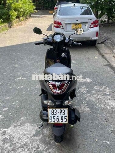 Yamaha Janus 2019 màu Đen nhám khoá smkey