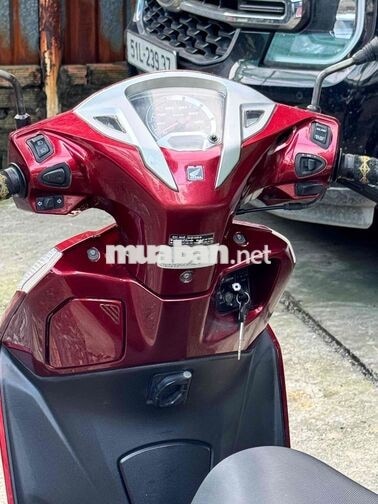 HONDA LEAD 2016 MÀU ĐỎ bstp 9 chủ