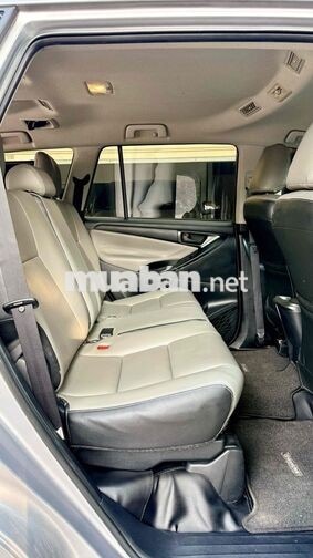 Toyota Innova 2020 2.0E Bạc