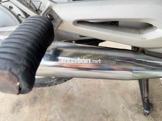 Honda Wave RS màu Đỏ bạc Việt Nam