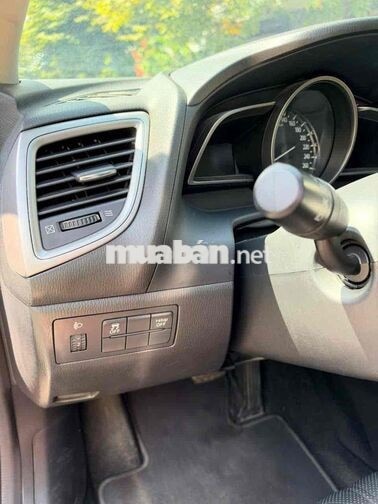 Mazda 3 2018 Luxury Đỏ