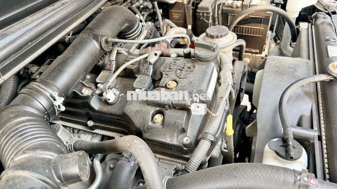 Toyota Innova 2020 2.0E Bạc