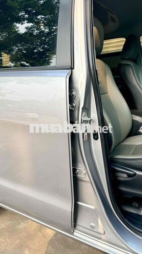 Toyota Innova 2020 2.0E Bạc