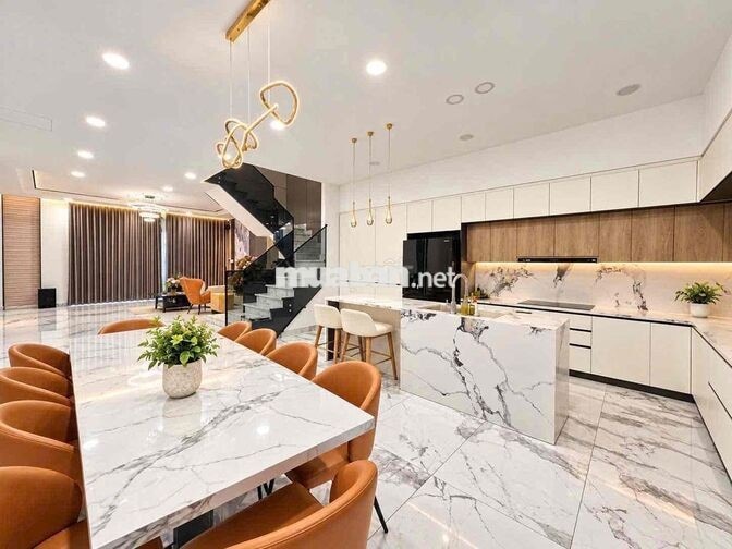 Cho thuê biệt thự 6pn đường Huỳnh Tấn Phát Nhà Bè