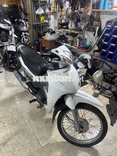 Honda Wave Alpha 2020 màu trắng