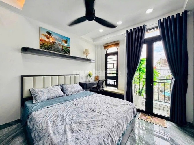 NHÀ PHỐ 5TẦNG ,3,8X15 , THANG MÁY ,4PN 6WC QUANG TRUNG P14 GÒ VẤP 