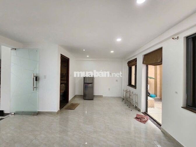 Chính chủ cho thuê mặt bằng trung tâm Phú Mỹ Hưng