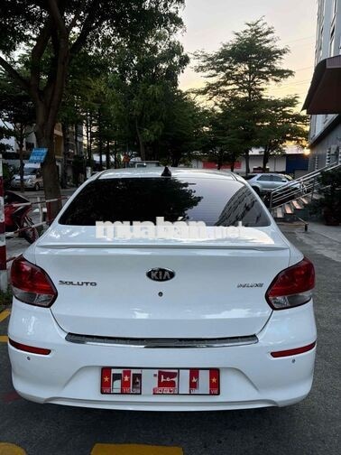 Kia Soluto 2021 Deluxe Trắng