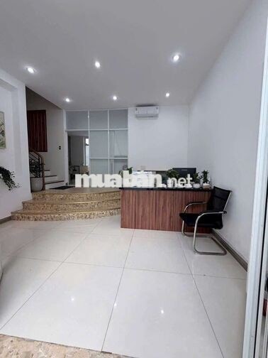 8"🏢 CHO THUÊ NHÀ NGUYÊN CĂN MẶT TIỀN ĐƯỜNG 40 – TÂN QUY ĐÔNG
