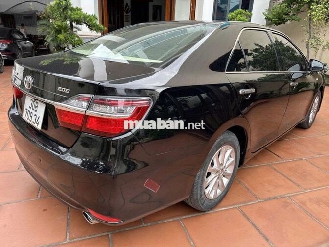 TOYOTA CAMRY 2016 2.0E 120.000KM ĐEN