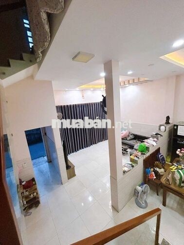 CHO THUÊ NHÀ ĐẸP FULL NỘI THẤT ĐỐI DIỆN TRƯỜNG TIỂU HỌC BÌNH CHIỂU